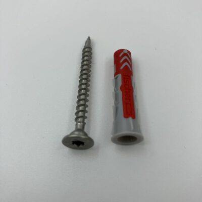 Spiegel in Massivholzrahmen A3 aus ca. 50 Jahre alter Gartenbank (upcycling) Spiegel in Massivholzrahmen A3 aus ca. 50 Jahre alter Gartenbank (upcycling) Spiegel