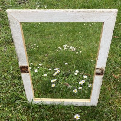 Spiegel in Massivholzrahmen A3 aus ca. 50 Jahre alter Gartenbank (upcycling) Spiegel