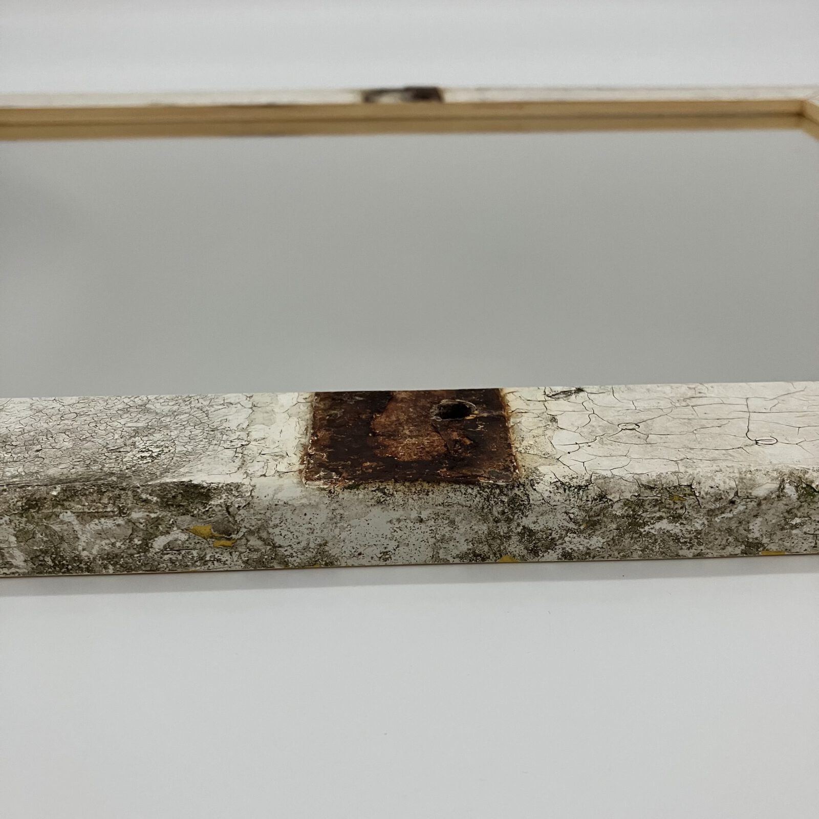 Spiegel in Massivholzrahmen A3 aus ca. 50 Jahre alter Gartenbank (upcycling) Spiegel in Massivholzrahmen A3 aus ca. 50 Jahre alter Gartenbank (upcycling) Spiegel